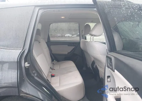 2014 Subaru Forester 2.5I Premium z USA, uszkodzony, nr VIN JF2SJAEC6EH474365